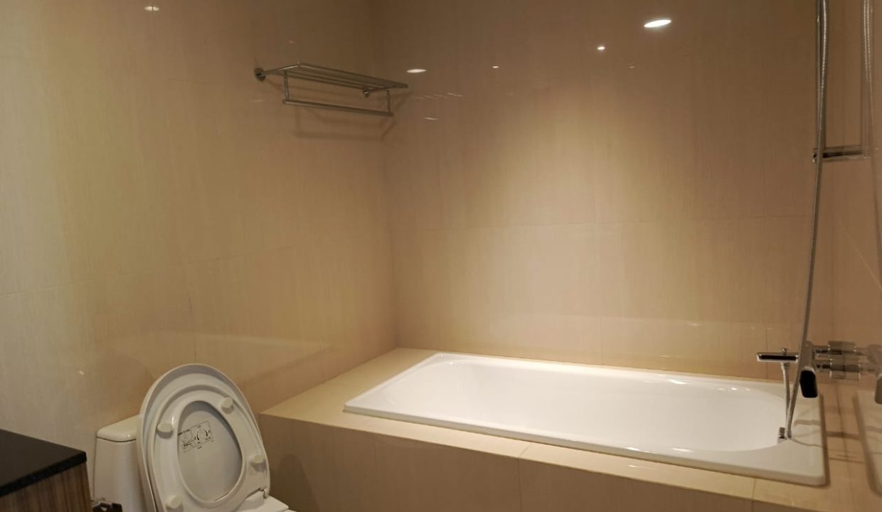Bathroom3