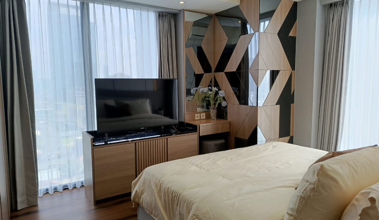 Master Bedroom2